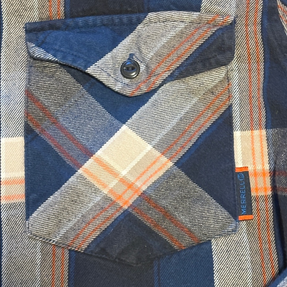 Merrell Navy Blue and Tan Plaid flannel Long-Sleeve Button-Down Shirt - Picture 3 of 9